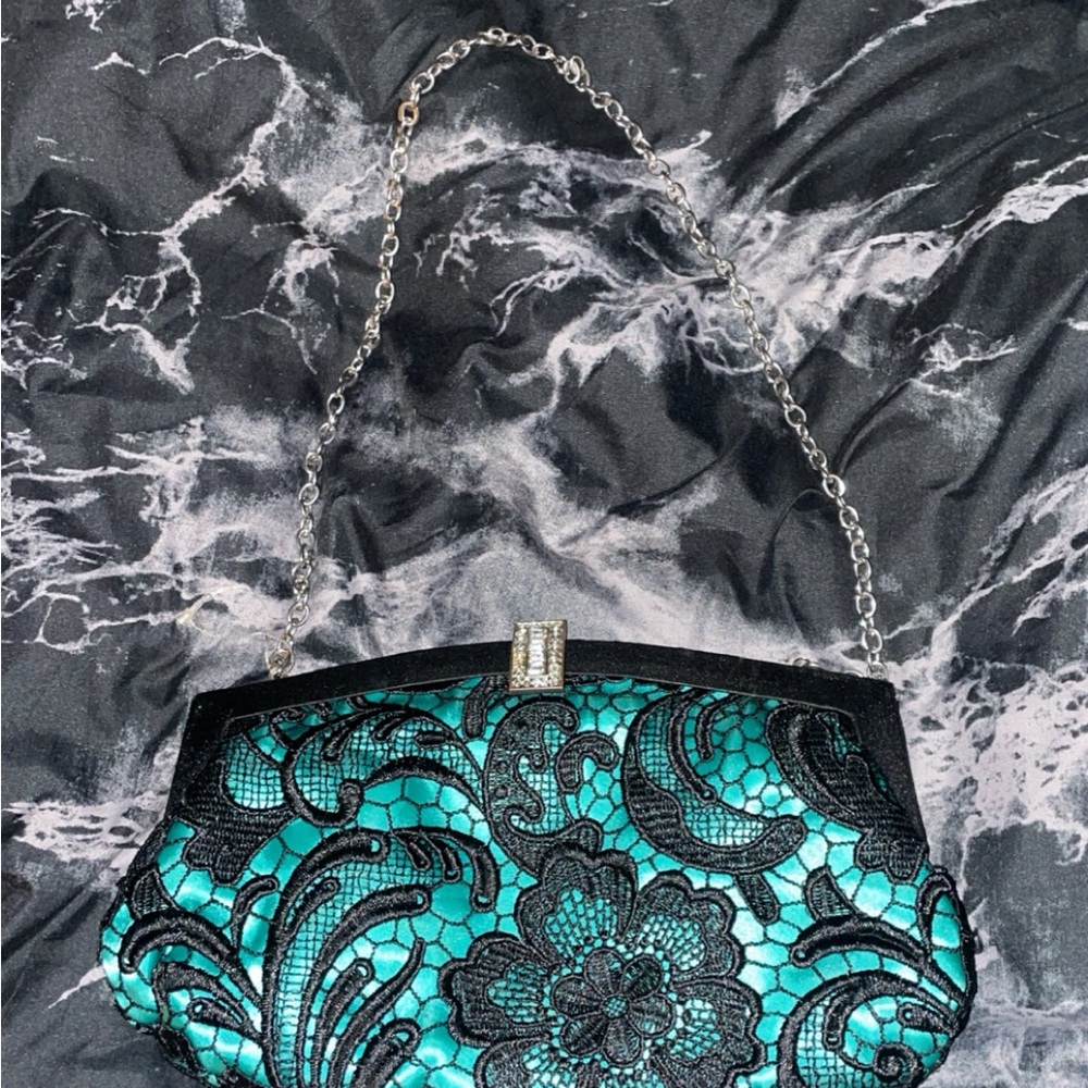 Formal purse